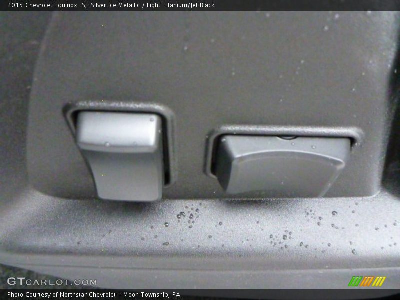 Silver Ice Metallic / Light Titanium/Jet Black 2015 Chevrolet Equinox LS