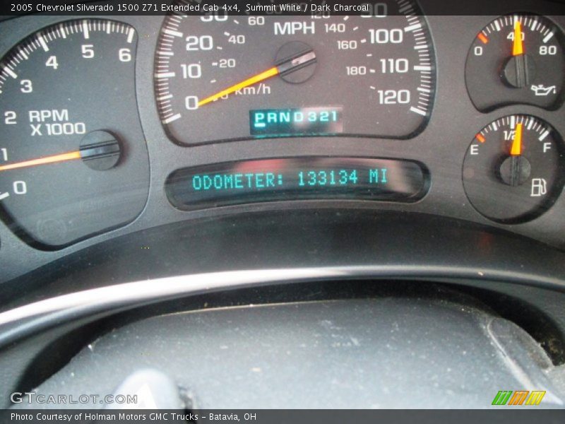 Summit White / Dark Charcoal 2005 Chevrolet Silverado 1500 Z71 Extended Cab 4x4