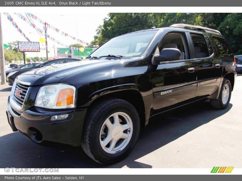 Onyx Black / Light Tan/Ebony 2005 GMC Envoy XL SLE 4x4