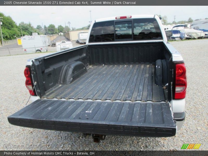 Summit White / Dark Charcoal 2005 Chevrolet Silverado 1500 Z71 Extended Cab 4x4