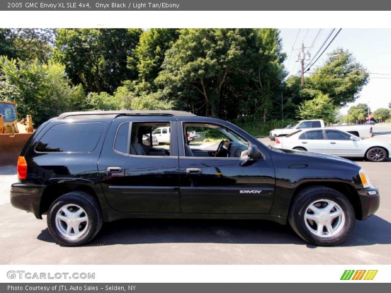Onyx Black / Light Tan/Ebony 2005 GMC Envoy XL SLE 4x4