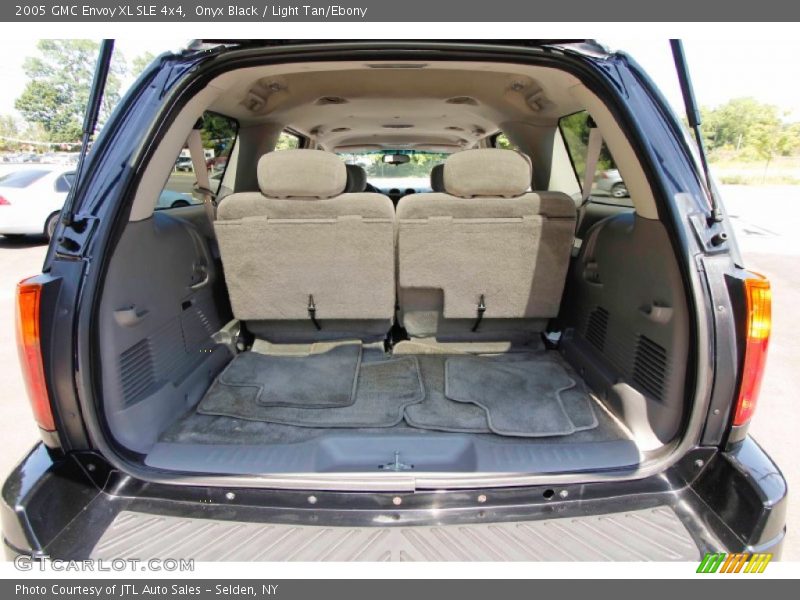 Onyx Black / Light Tan/Ebony 2005 GMC Envoy XL SLE 4x4