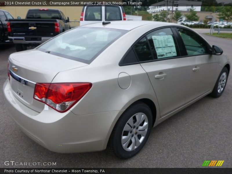 Champagne Silver Metallic / Jet Black/Medium Titanium 2014 Chevrolet Cruze LS