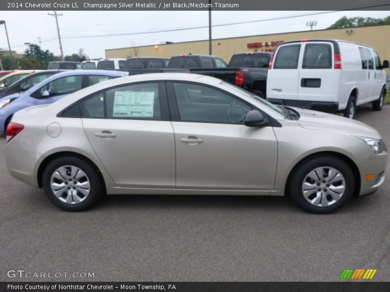 Champagne Silver Metallic / Jet Black/Medium Titanium 2014 Chevrolet Cruze LS