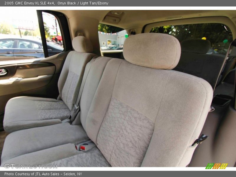 Onyx Black / Light Tan/Ebony 2005 GMC Envoy XL SLE 4x4