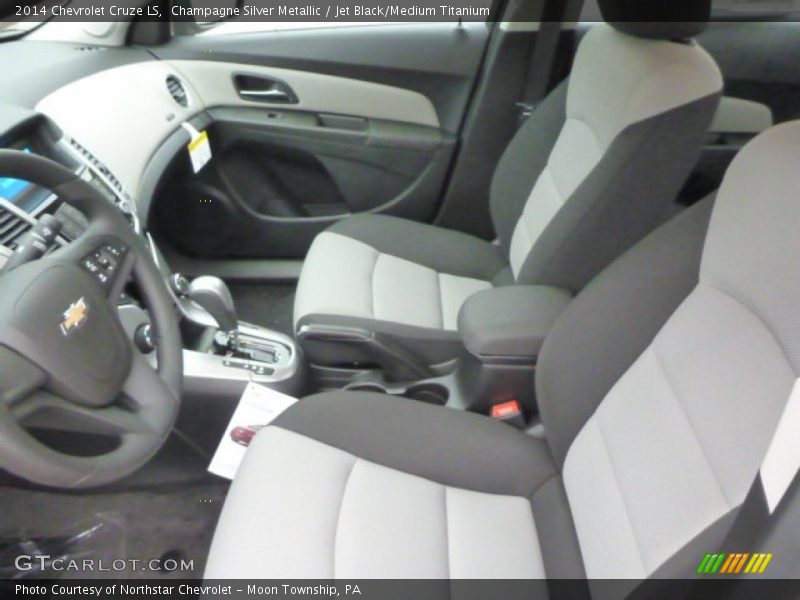 Champagne Silver Metallic / Jet Black/Medium Titanium 2014 Chevrolet Cruze LS