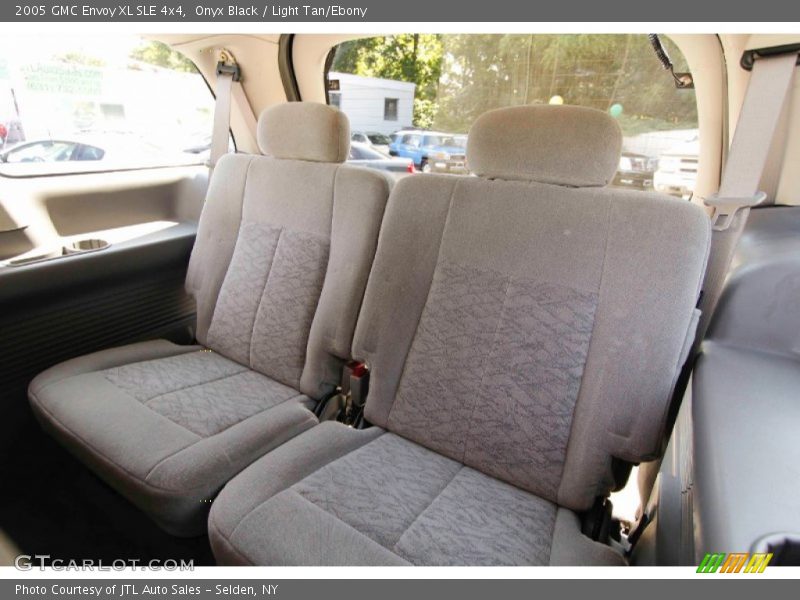 Onyx Black / Light Tan/Ebony 2005 GMC Envoy XL SLE 4x4