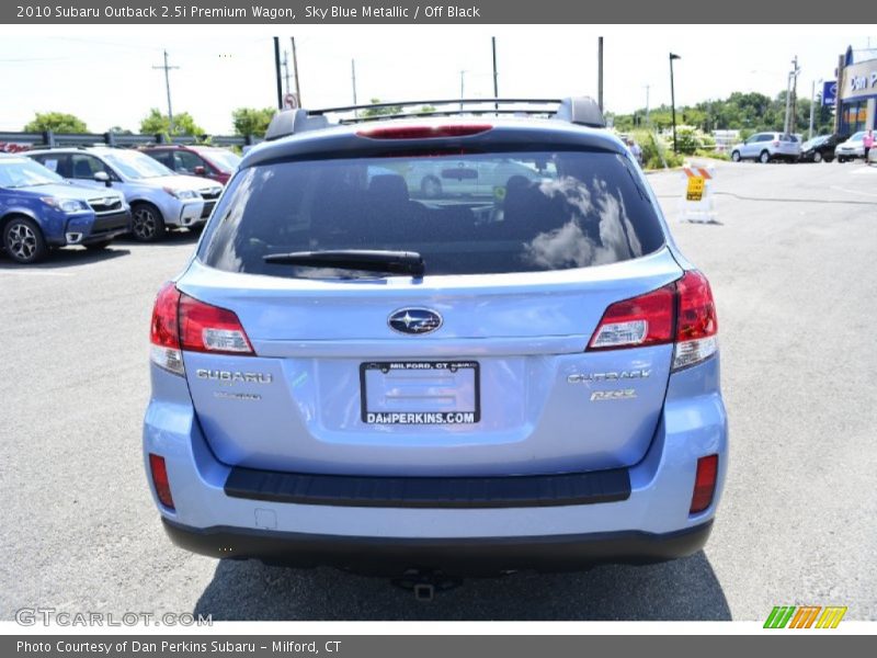 Sky Blue Metallic / Off Black 2010 Subaru Outback 2.5i Premium Wagon