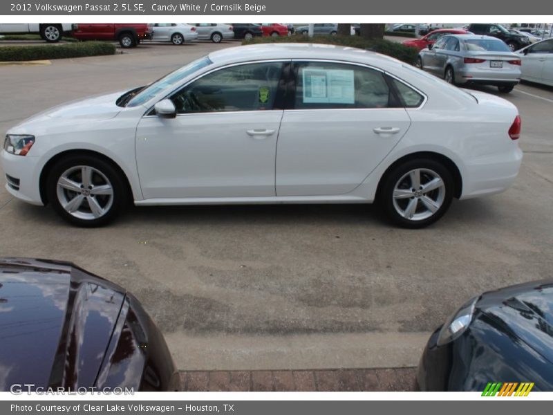 Candy White / Cornsilk Beige 2012 Volkswagen Passat 2.5L SE