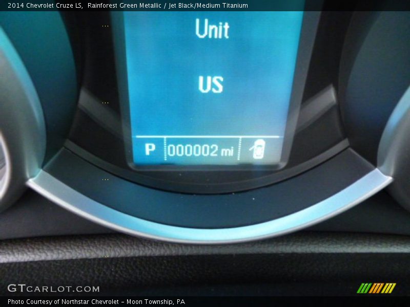 Rainforest Green Metallic / Jet Black/Medium Titanium 2014 Chevrolet Cruze LS