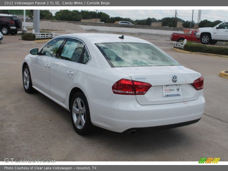 Candy White / Cornsilk Beige 2012 Volkswagen Passat 2.5L SE
