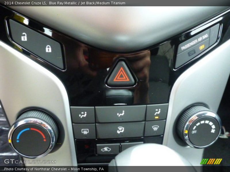Blue Ray Metallic / Jet Black/Medium Titanium 2014 Chevrolet Cruze LS