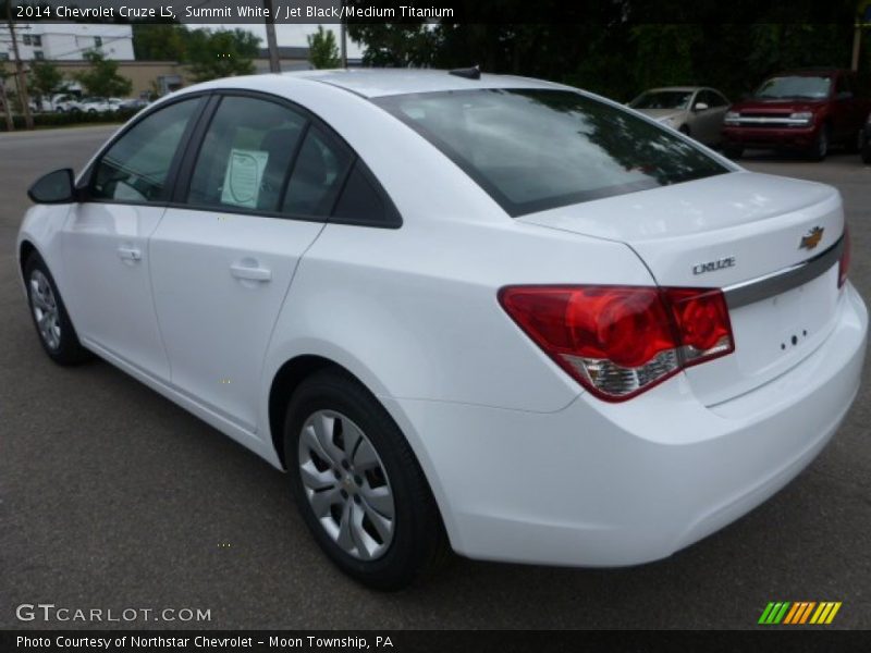 Summit White / Jet Black/Medium Titanium 2014 Chevrolet Cruze LS