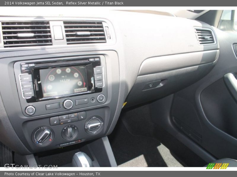 Reflex Silver Metallic / Titan Black 2014 Volkswagen Jetta SEL Sedan