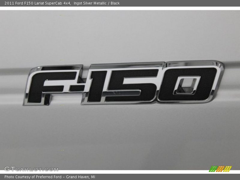 Ingot Silver Metallic / Black 2011 Ford F150 Lariat SuperCab 4x4
