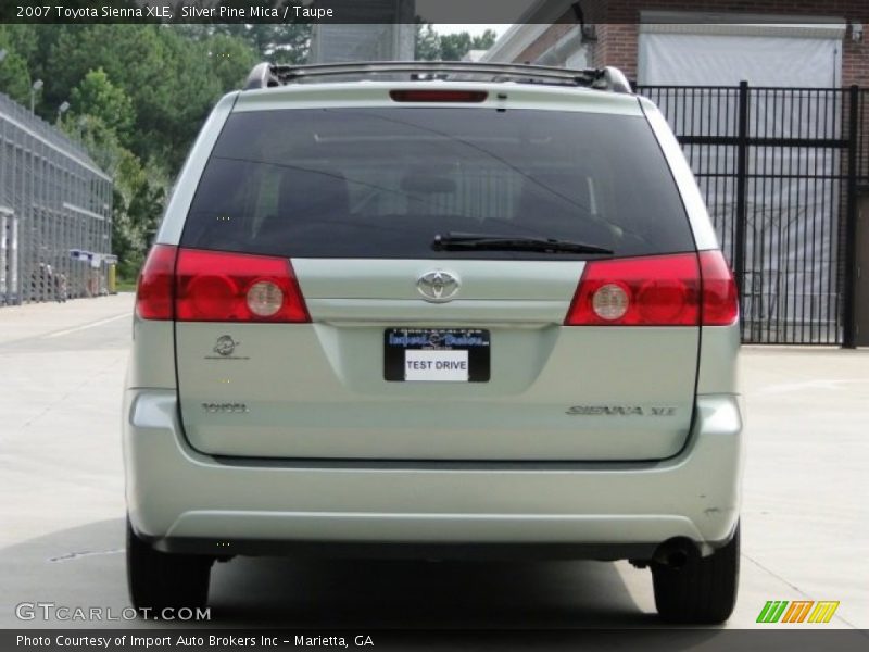 Silver Pine Mica / Taupe 2007 Toyota Sienna XLE