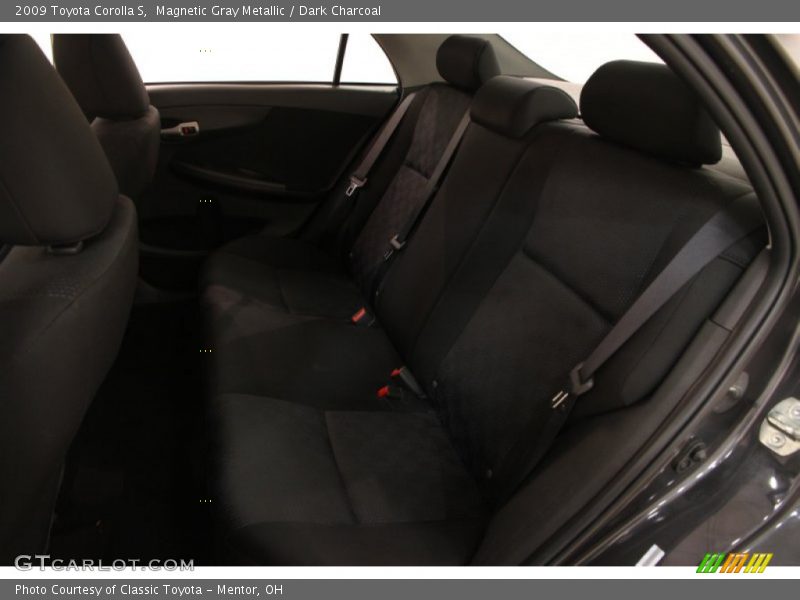 Magnetic Gray Metallic / Dark Charcoal 2009 Toyota Corolla S