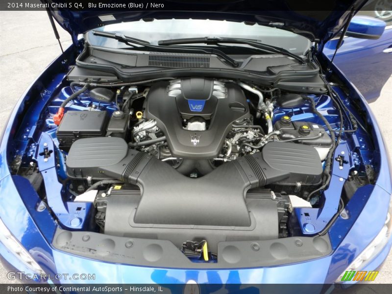 Blu Emozione (Blue) / Nero 2014 Maserati Ghibli S Q4