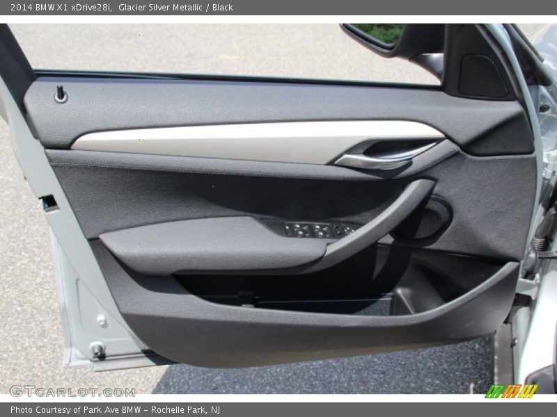 Glacier Silver Metallic / Black 2014 BMW X1 xDrive28i