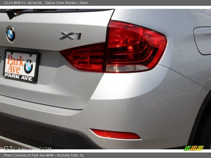 Glacier Silver Metallic / Black 2014 BMW X1 xDrive28i
