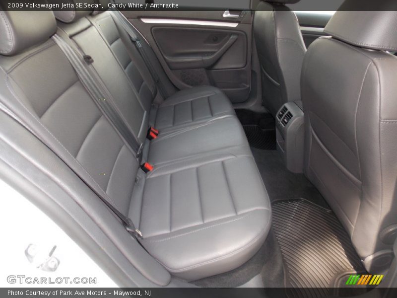 Candy White / Anthracite 2009 Volkswagen Jetta SE Sedan