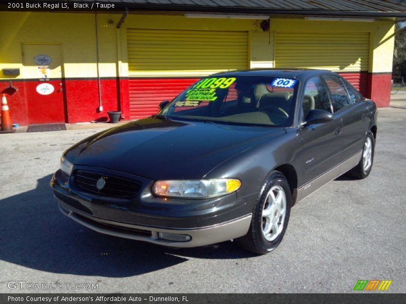Black / Taupe 2001 Buick Regal LS