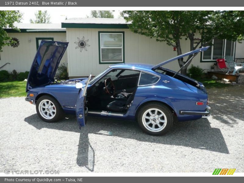 Blue Metallic / Black 1971 Datsun 240Z