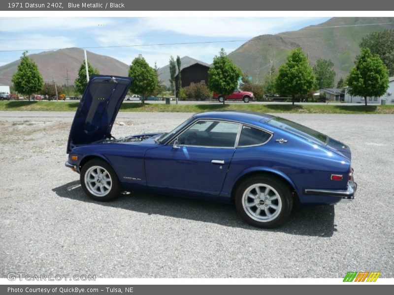 Blue Metallic / Black 1971 Datsun 240Z