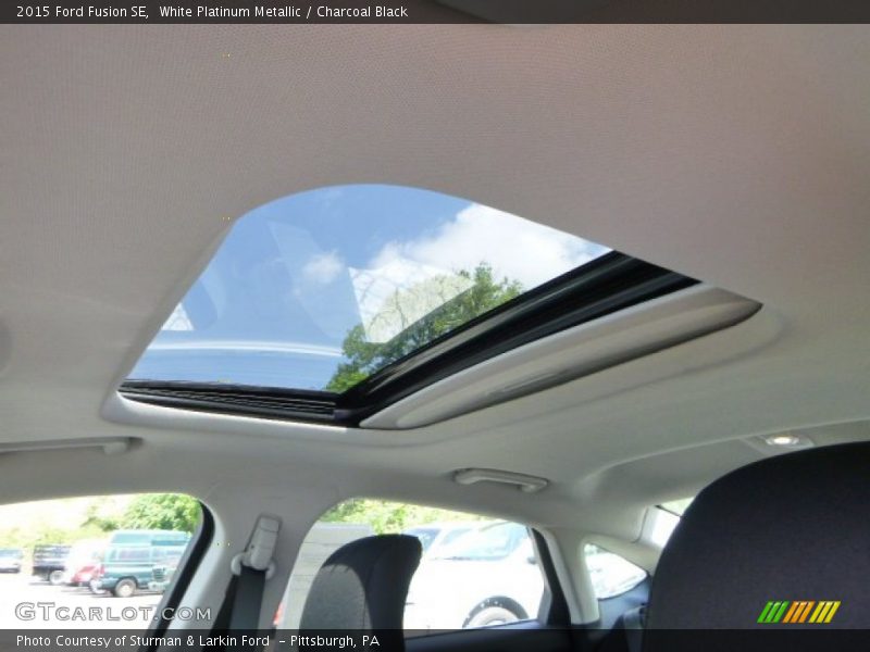 White Platinum Metallic / Charcoal Black 2015 Ford Fusion SE
