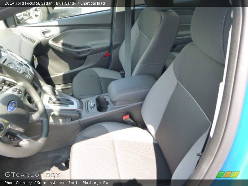 Blue Candy / Charcoal Black 2014 Ford Focus SE Sedan