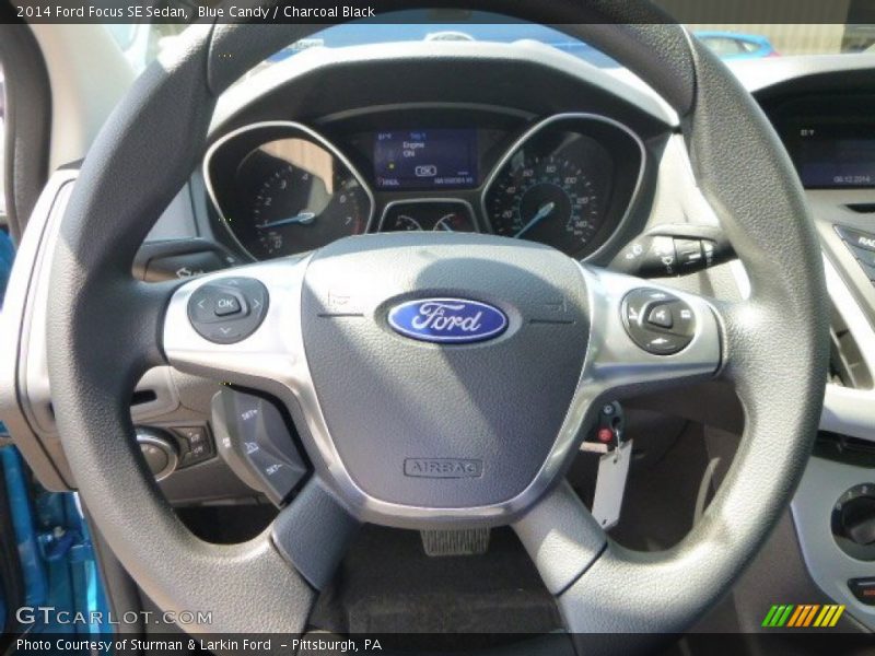 Blue Candy / Charcoal Black 2014 Ford Focus SE Sedan