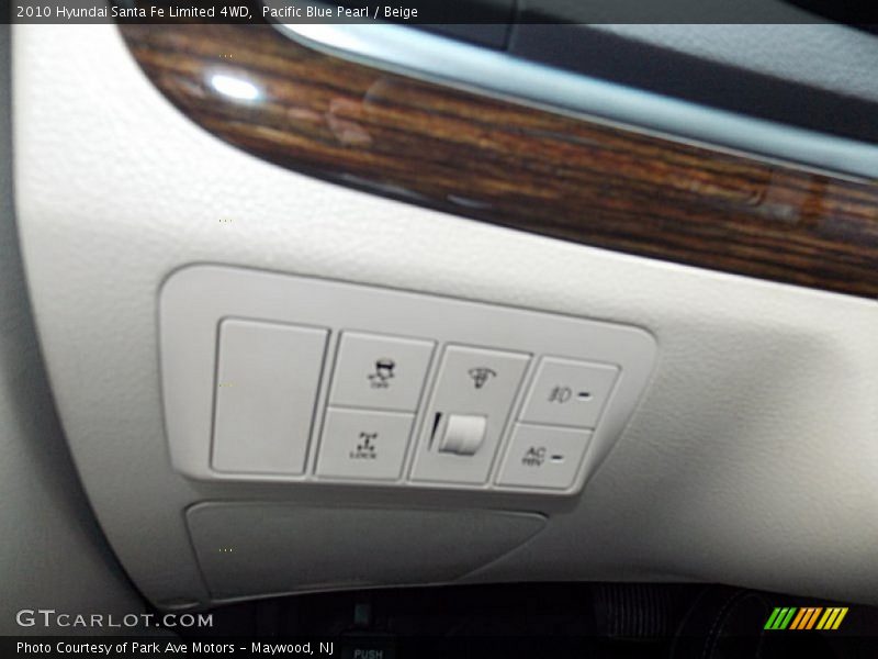 Pacific Blue Pearl / Beige 2010 Hyundai Santa Fe Limited 4WD