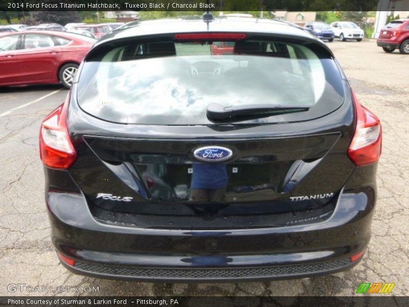 Tuxedo Black / Charcoal Black 2014 Ford Focus Titanium Hatchback