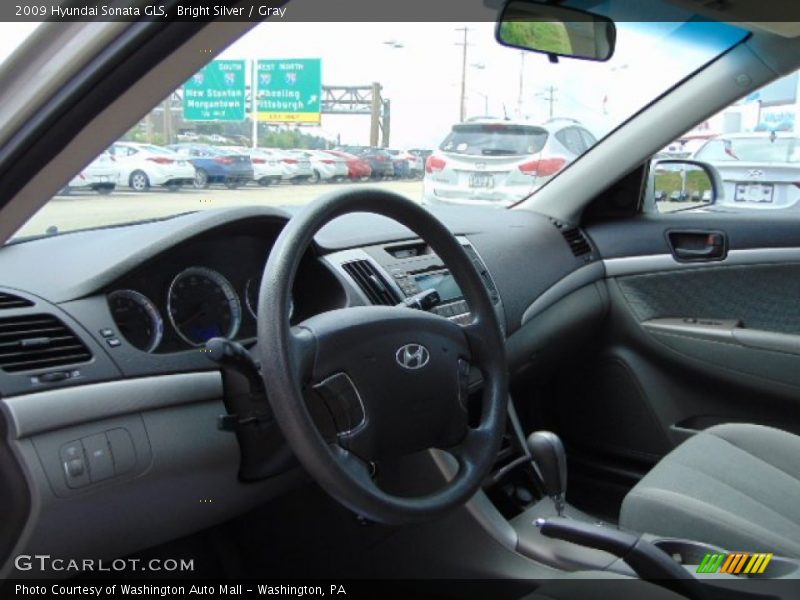 Bright Silver / Gray 2009 Hyundai Sonata GLS