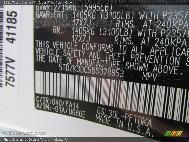 Super White / Light Gray 2011 Toyota Sienna V6