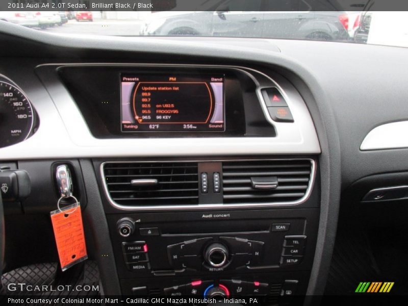 Brilliant Black / Black 2011 Audi A4 2.0T Sedan