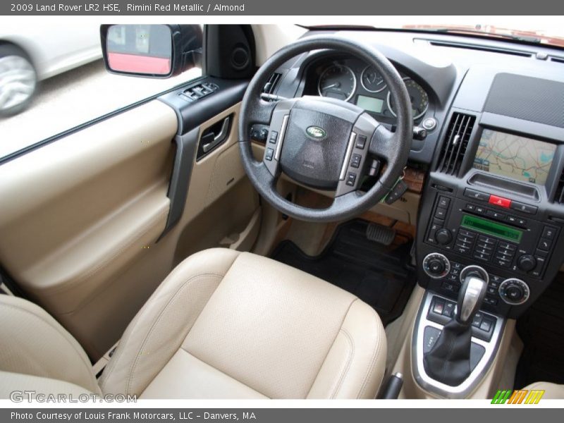 Rimini Red Metallic / Almond 2009 Land Rover LR2 HSE
