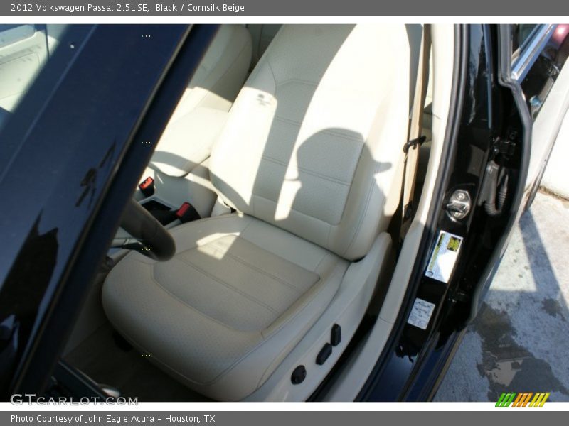Black / Cornsilk Beige 2012 Volkswagen Passat 2.5L SE