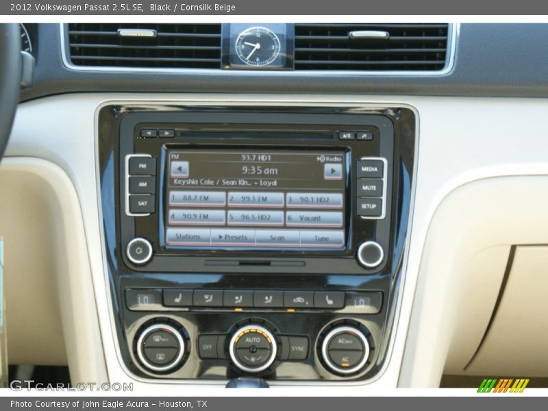 Black / Cornsilk Beige 2012 Volkswagen Passat 2.5L SE
