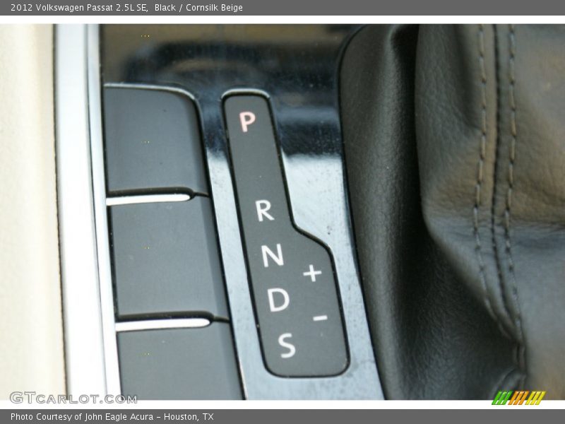 Black / Cornsilk Beige 2012 Volkswagen Passat 2.5L SE