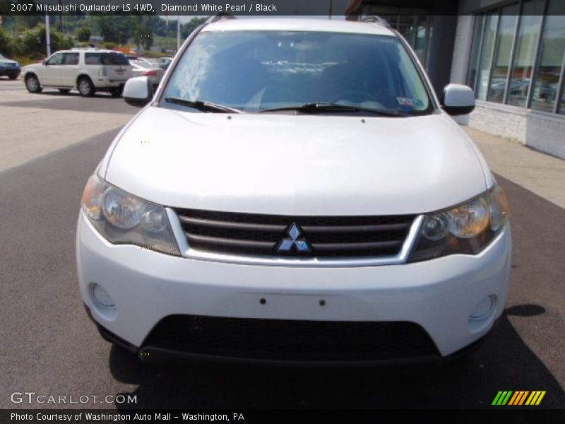 Diamond White Pearl / Black 2007 Mitsubishi Outlander LS 4WD