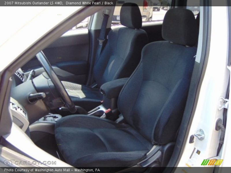 Diamond White Pearl / Black 2007 Mitsubishi Outlander LS 4WD