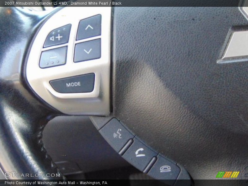 Diamond White Pearl / Black 2007 Mitsubishi Outlander LS 4WD