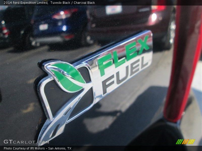 Tuxedo Black / Charcoal Black 2014 Ford Expedition Limited