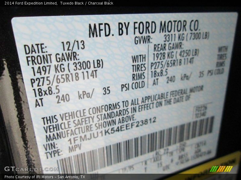Tuxedo Black / Charcoal Black 2014 Ford Expedition Limited