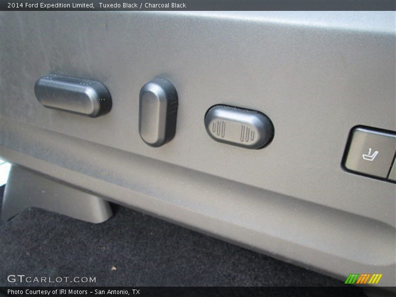 Tuxedo Black / Charcoal Black 2014 Ford Expedition Limited