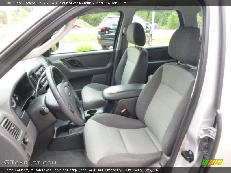 Satin Silver Metallic / Medium/Dark Flint 2004 Ford Escape XLS V6 4WD