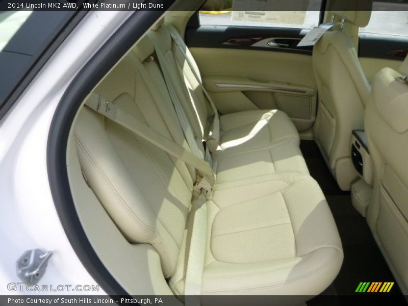 White Platinum / Light Dune 2014 Lincoln MKZ AWD