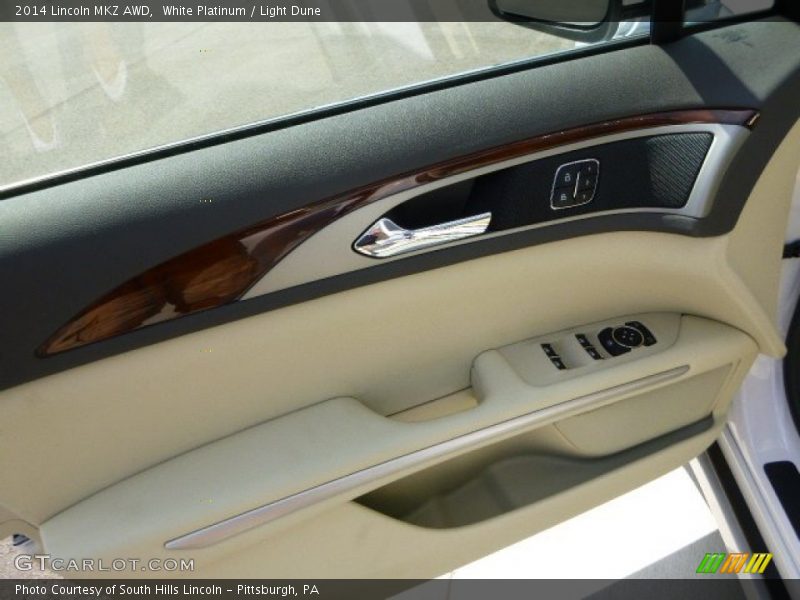 White Platinum / Light Dune 2014 Lincoln MKZ AWD