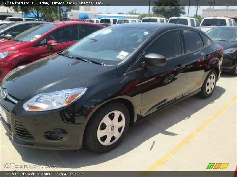 Tuxedo Black / Charcoal Black 2014 Ford Focus S Sedan